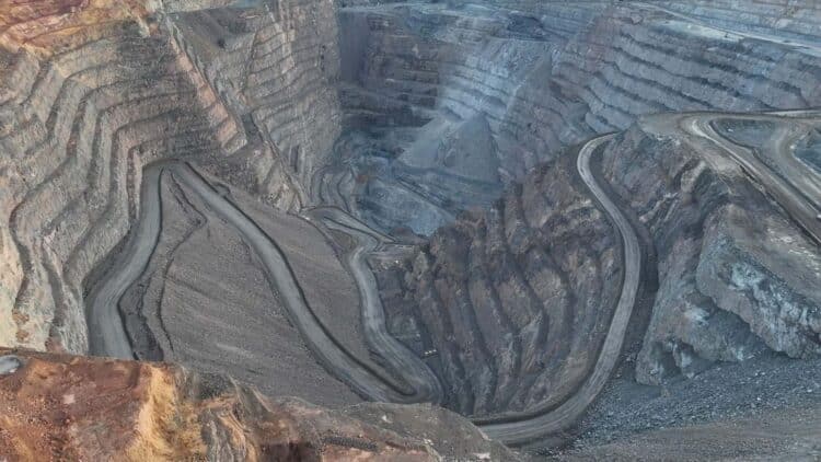 Mineral