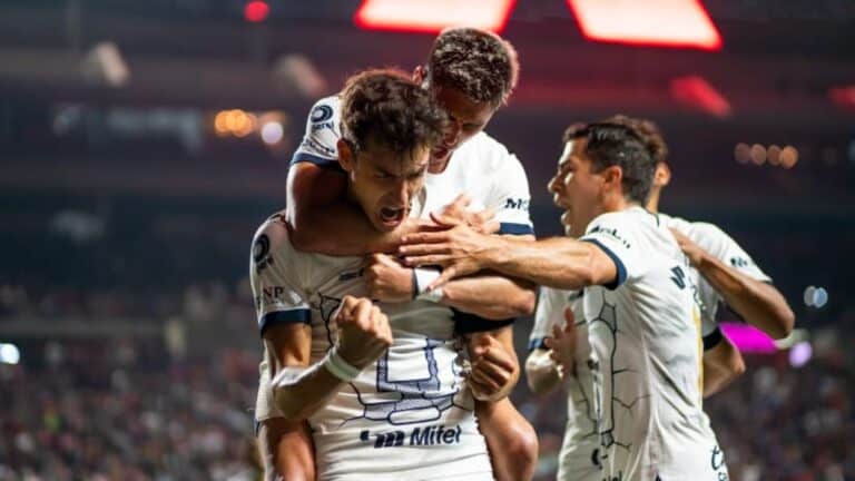 Pumas le ganó 3-2 a Atlanta y sigue en la Leagues Cup 5 Pumas le ganó 3-2 a Atlanta y sigue en la Leagues Cup