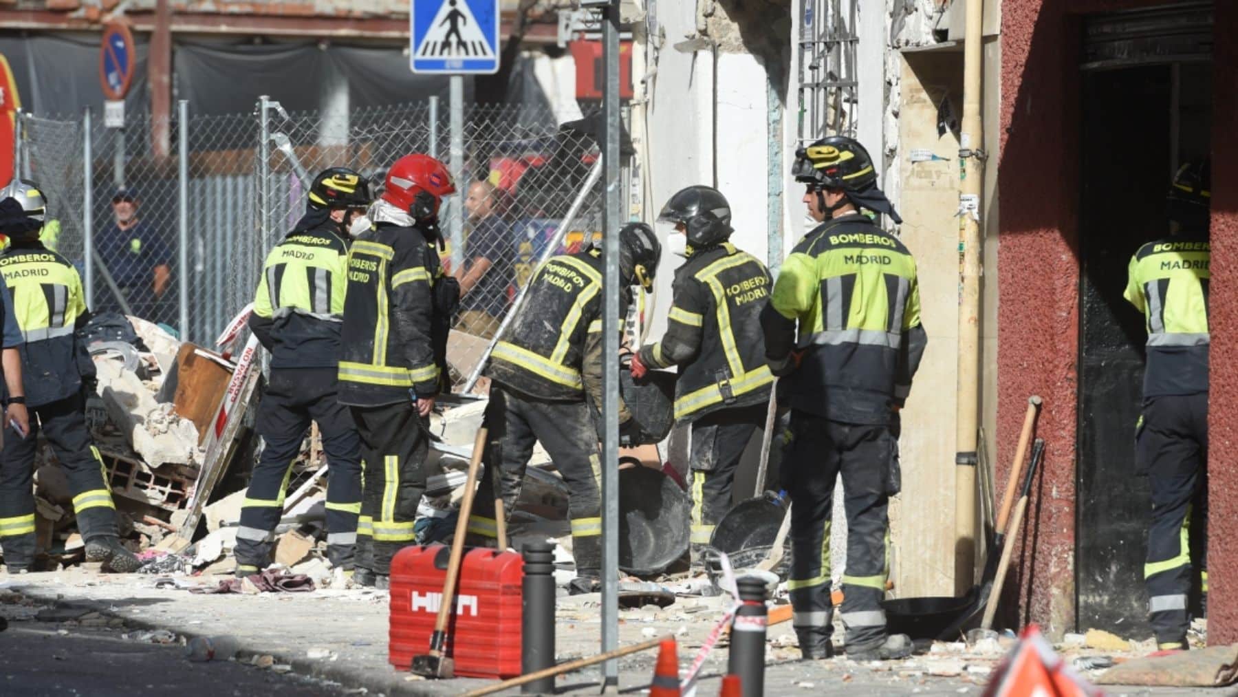 25 heridos por explosión en un bar de Madrid, autoridades verifican el ...