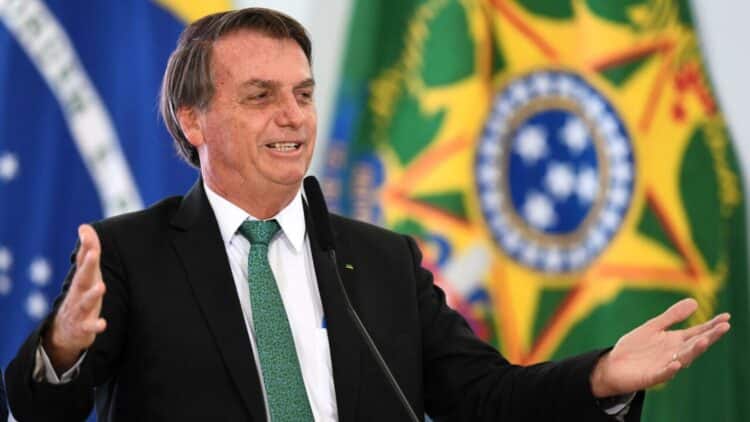 El máximo tribunal de Brasil logra una mayoría para condenar a Jair ...