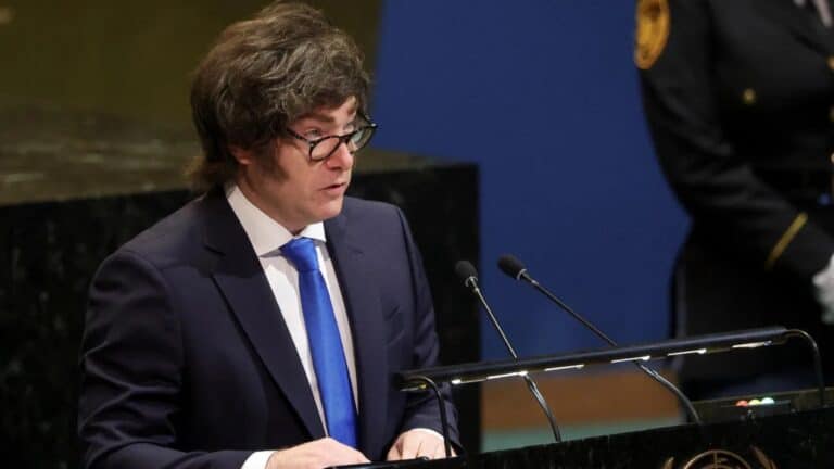 Milei aseguró en la Asamblea General de la ONU que su gobierno decidió "emprender el camino correcto" 9 Milei aseguró en la Asamblea General de la ONU que su gobierno decidió «emprender el camino correcto»