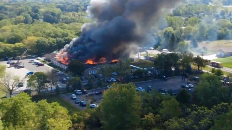 Abren fuego en una iglesia mormona en Michigan 1 Abren fuego en una iglesia mormona en Michigan