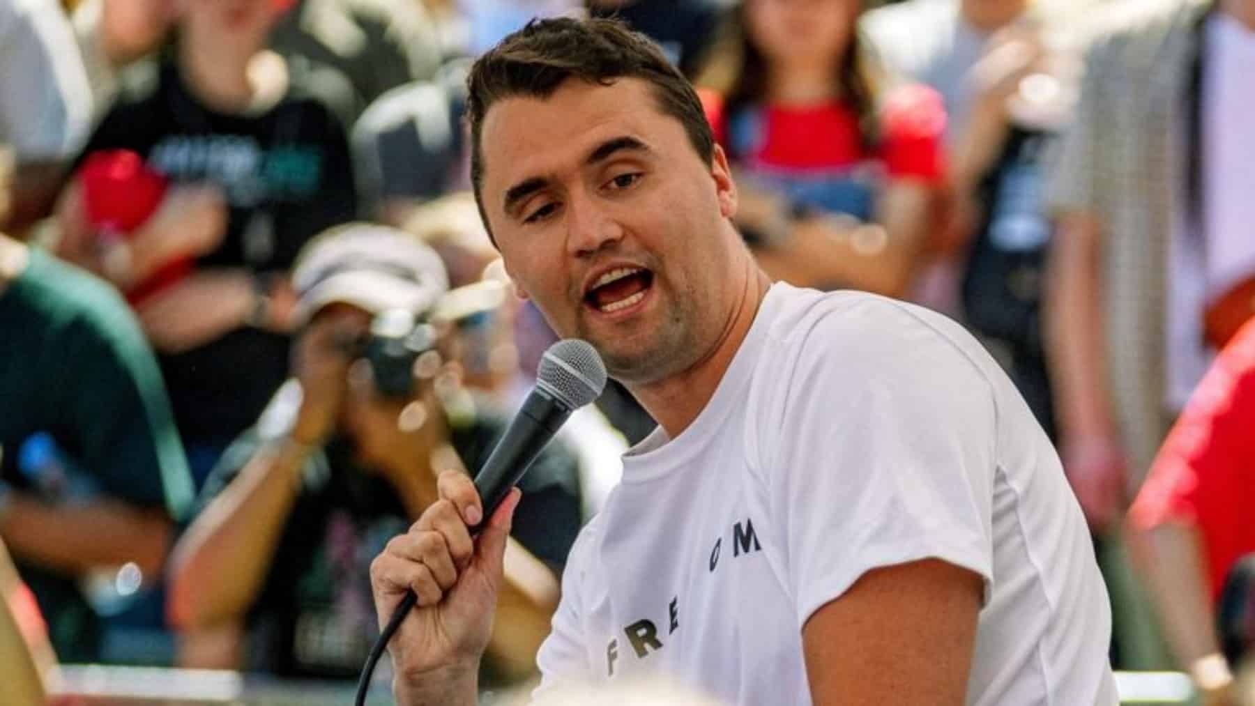 Charlie Kirk, activista conservador fallece tras sufrir un atentado en Utah