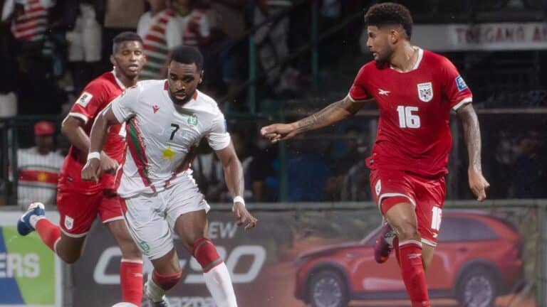 Surinam le saca un valioso empate a Panamá en las eliminatorias de CONCACAF 10 Surinam le saca un valioso empate a Panamá en las eliminatorias de CONCACAF