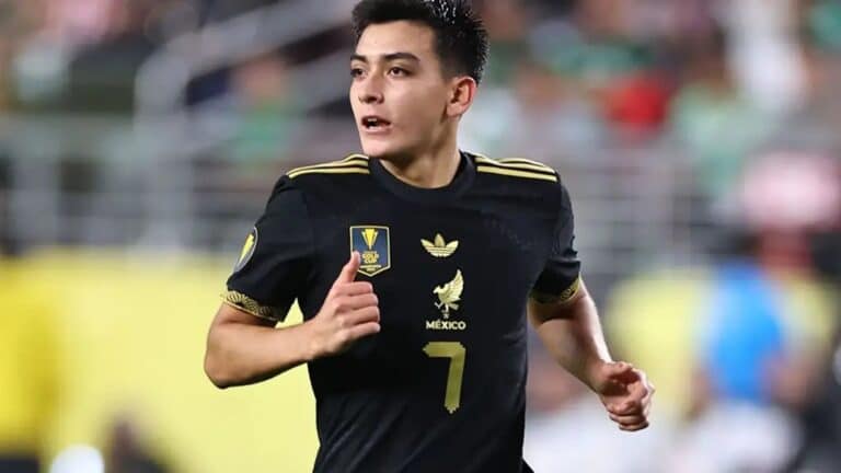 Gilberto Mora, la figura del Tri Sub 20, busca ser el máximo goleador mexicano 9 Gilberto Mora, la figura del Tri Sub 20, busca ser el máximo goleador mexicano