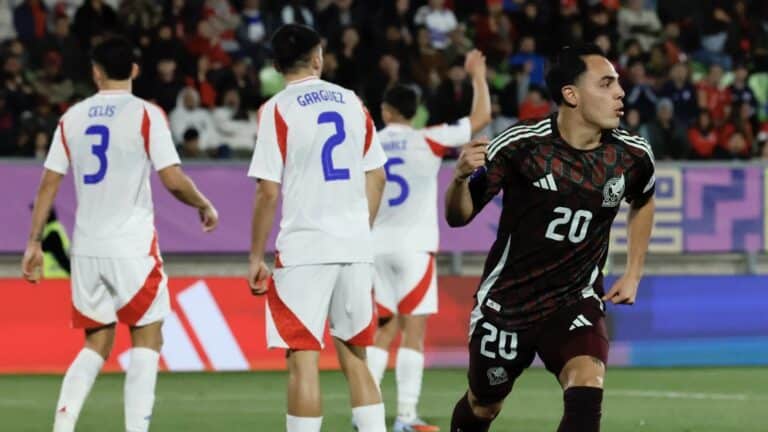 México goleó a Chile por 4 a 1 en el Mundial Sub-20 7 México goleó a Chile por 4 a 1 en el Mundial Sub-20