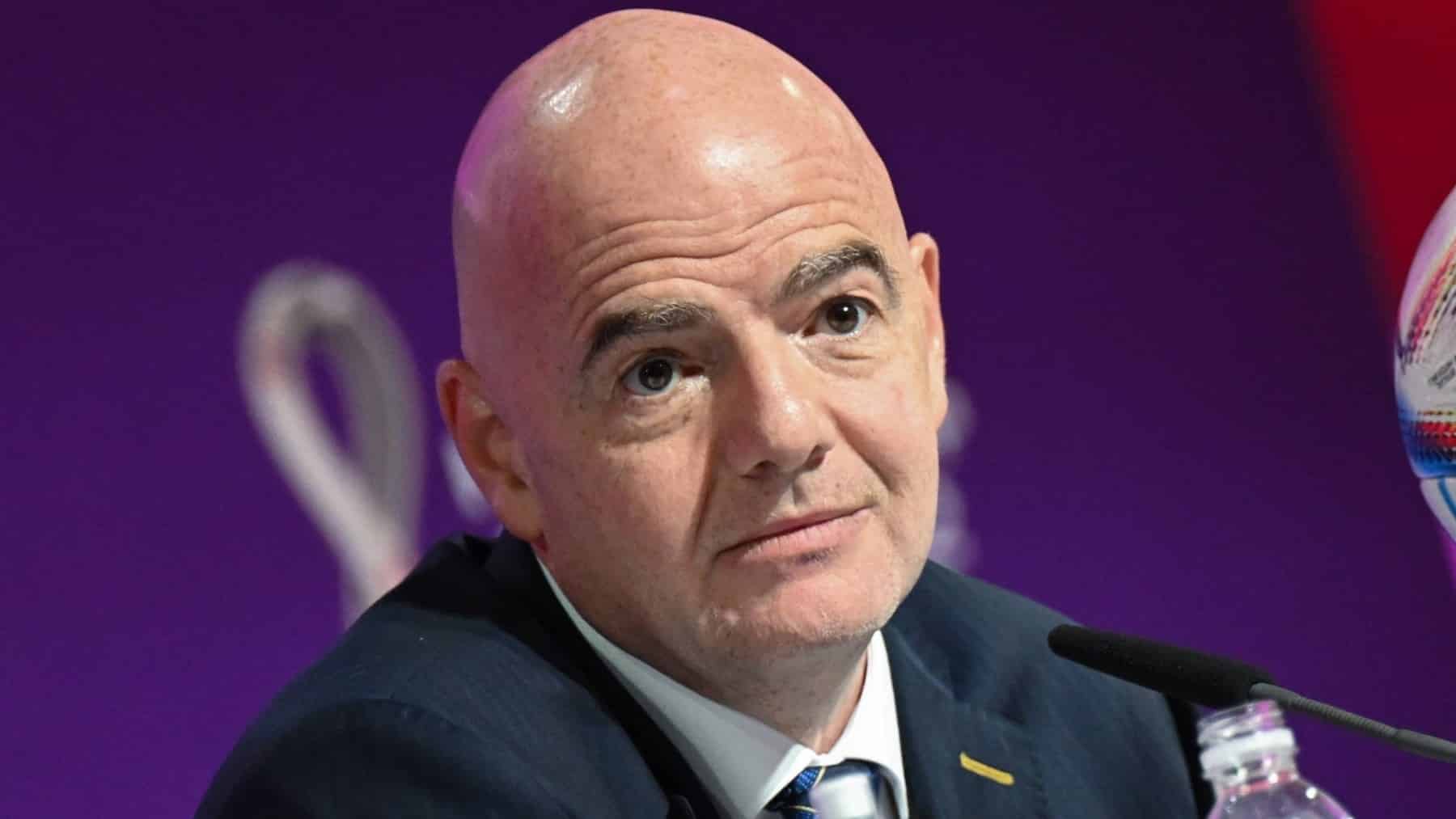 FIFA analiza cambiar fechas de los mundiales de fútbol