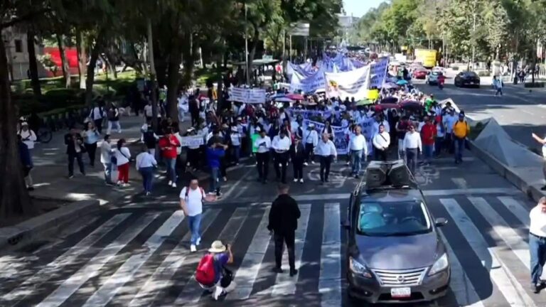 Trabajadores de la salud se congregan en Segob para exigir mejoras; se reportan afectaciones viales en CDMX 6 Trabajadores de la salud se congregan en Segob para exigir mejoras; se reportan afectaciones viales en CDMX