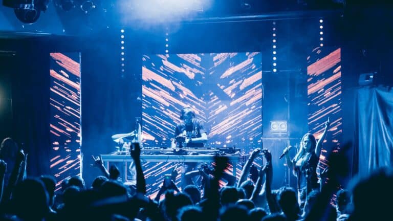 CDMX invita a la Fiesta Electrónica más Grande del Mundo para recibir el Año Nuevo 7 CDMX invita a la Fiesta Electrónica más Grande del Mundo para recibir el Año Nuevo