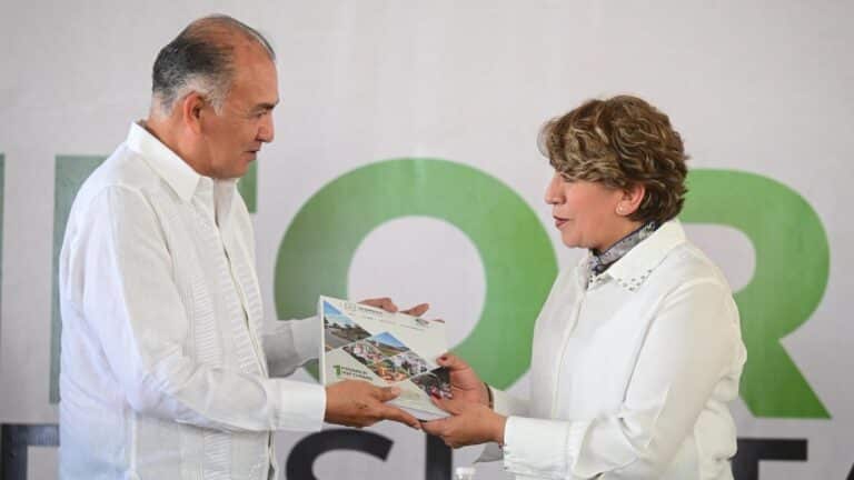 La gobernadora de México asiste al Primer Informe de Gobierno del Presidente Municipal de Tejupilco 5 La gobernadora de México asiste al Primer Informe de Gobierno del Presidente Municipal de Tejupilco