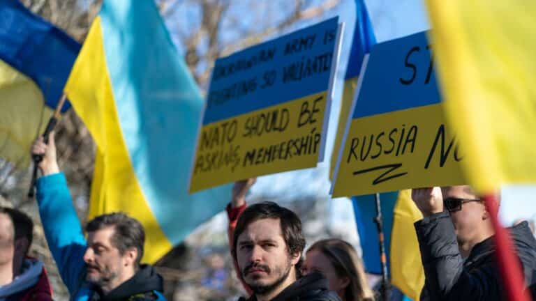 Lavrov sostiene que Ucrania y países occidentales deben reconocer la nueva realidad territorial 1 Lavrov sostiene que Ucrania y países occidentales deben reconocer la nueva realidad territorial
