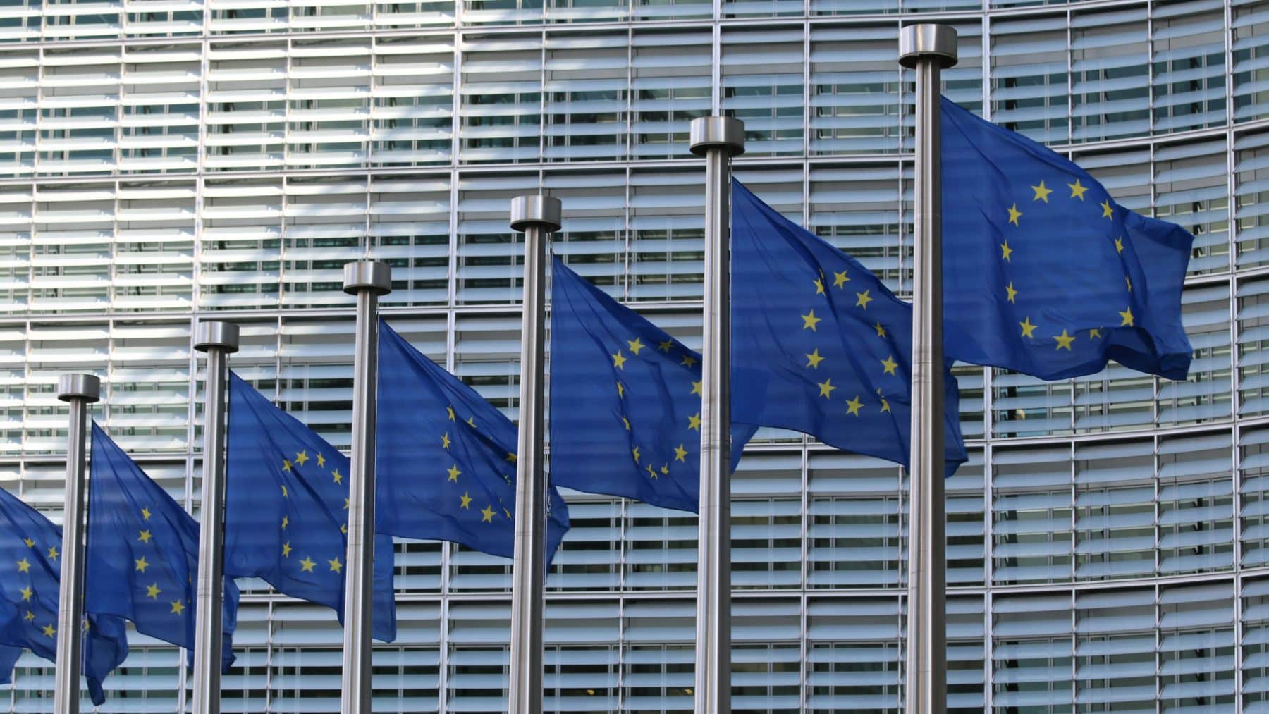 Pedro Sánchez y Zelenski se reunieron en Bruselas y reafirmaron el compromiso español con la soberanía de Ucrania