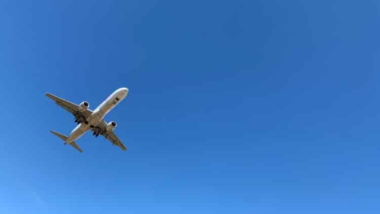 Claudia Sheinbaum viajes 2025