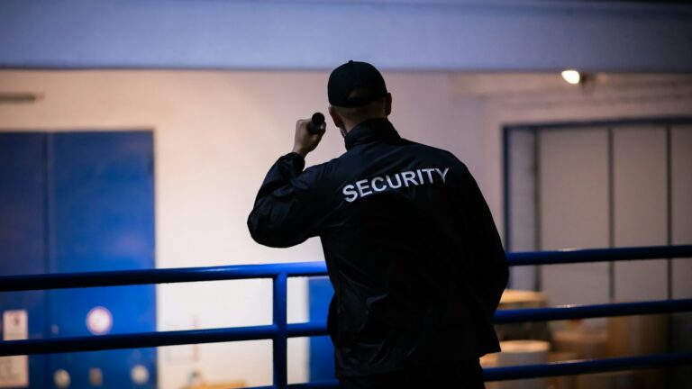Cuatro detenidos y arsenal incautado tras despliegue del Plan Michoacán 6 Cuatro detenidos y arsenal incautado tras despliegue del Plan Michoacán