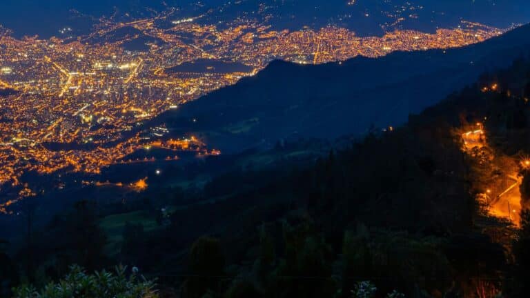Se presentan nuevos disparos cerca del Palacio de gobierno en Venezuela 3 Se presentan nuevos disparos cerca del Palacio de gobierno en Venezuela