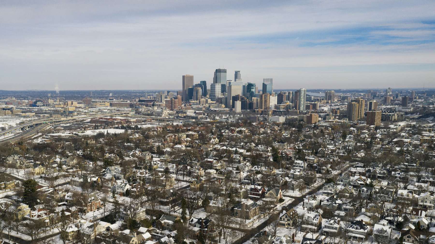 El director interino de ICE justifica su accionar en Minnesota en 2026 diciendo que persiguen a «los peores de los peores»