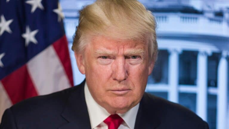 Conferencia de Donald Trump desde Mar-a-Lago: detalles del operativo, intervención en Venezuela y el futuro del petróleo 4 Conferencia de Donald Trump desde Mar-a-Lago: detalles del operativo, intervención en Venezuela y el futuro del petróleo