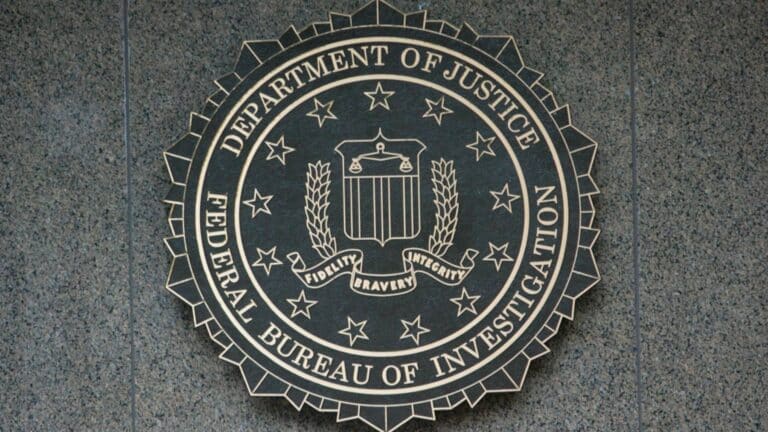 Omar García Harfuch sostuvo encuentros con el director del FBI y confirman el traslado de fugitivos de alto perfil 10 Omar García Harfuch sostuvo encuentros con el director del FBI y confirman el traslado de fugitivos de alto perfil