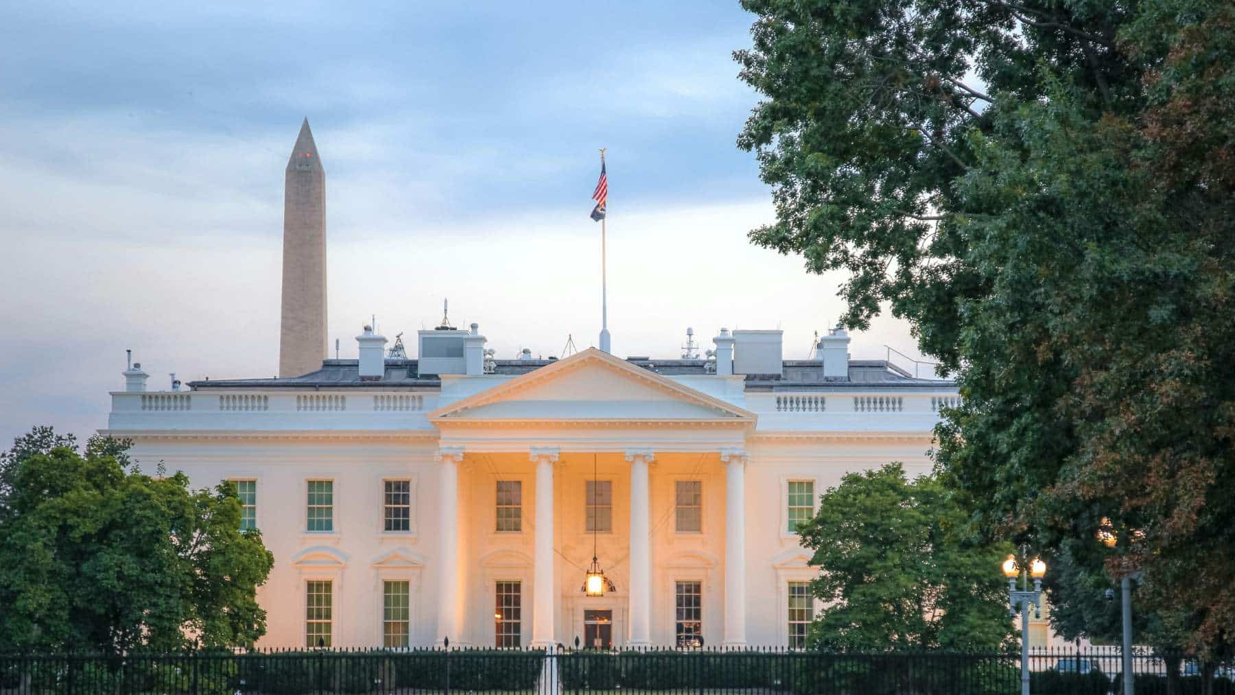 Crece la presión sobre los demócratas: «El presidente Trump quiere que el Departamento de Seguridad Nacional vuelva a abrir»