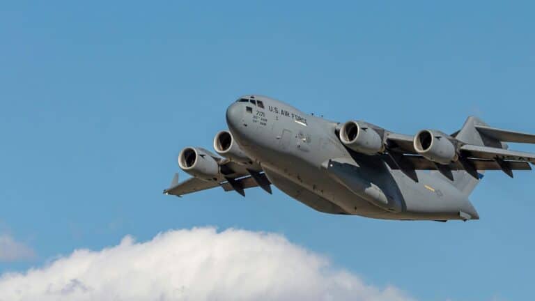 Guerra en Medio Oriente: confirman la muerte de los seis tripulantes del KC-135 estrellado en Irak 4 Guerra en Medio Oriente: confirman la muerte de los seis tripulantes del KC-135 estrellado en Irak