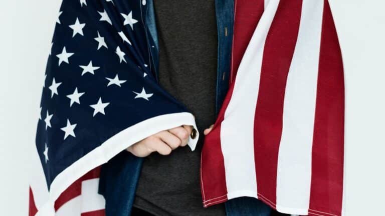JD Vance habló en Carolina del Norte y exigió que se apruebe la ley que prohíbe el voto ilegal: «Es sentido común» 3 JD Vance habló en Carolina del Norte y exigió que se apruebe la ley que prohíbe el voto ilegal: «Es sentido común»