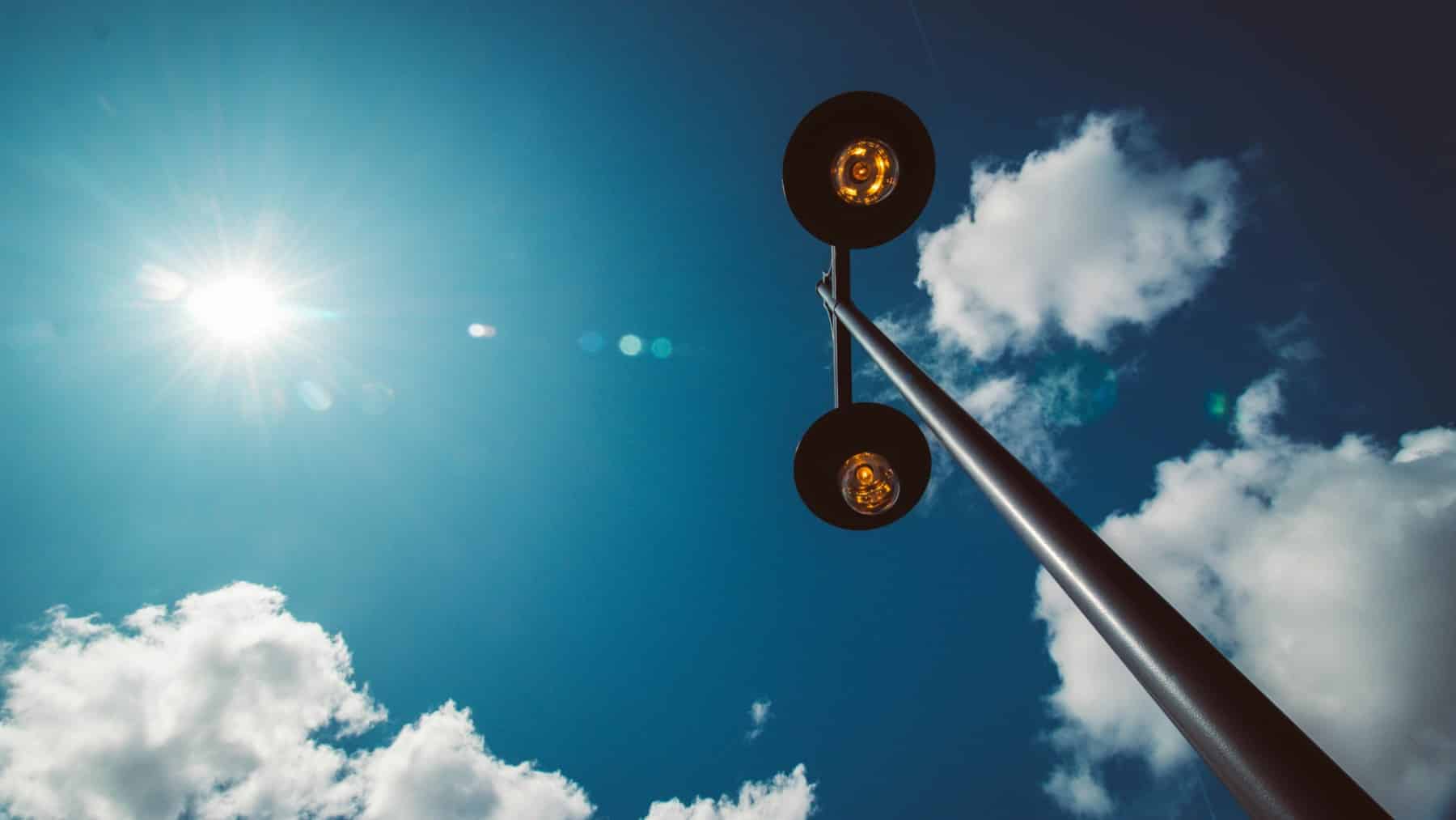 El Servicio Nacional del Clima informa que, el próximo fin de semana, «una inusual ola de calor temprana traerá un período prolongado de temperaturas muy superiores a lo normal» en California y la región suroeste