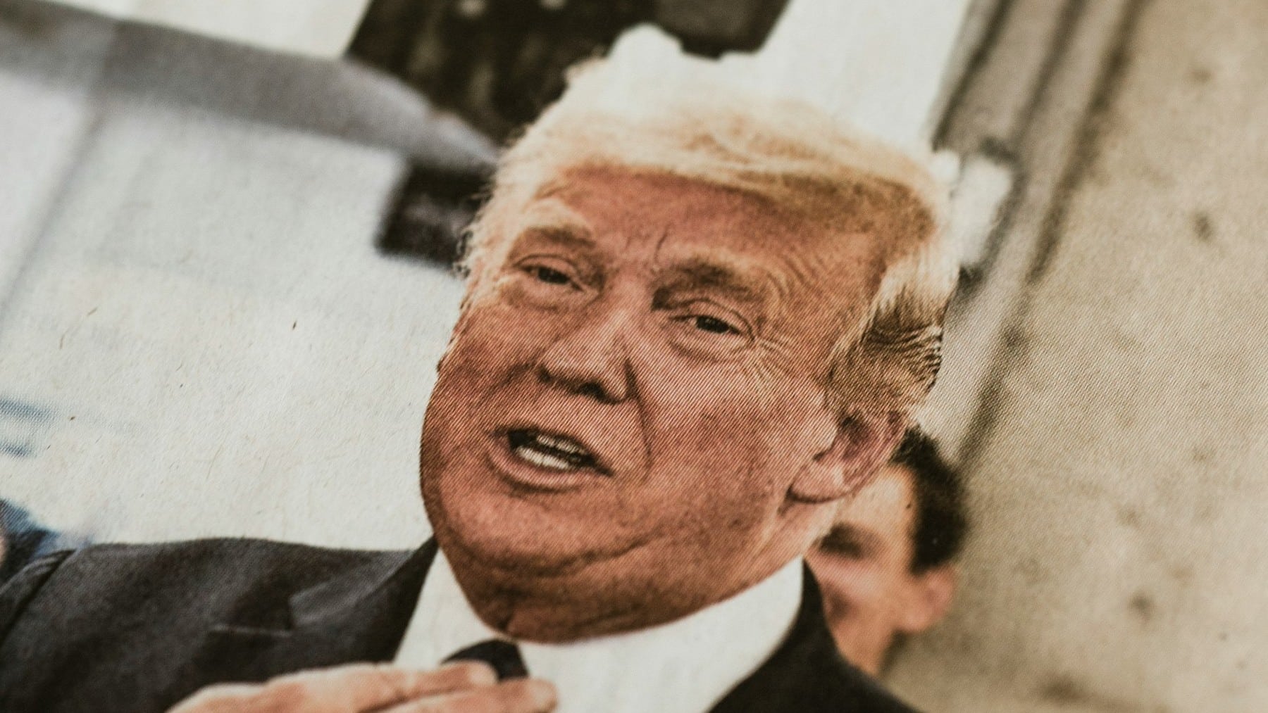 Donald Trump volvió a amenazar con bombardear infraestructura civil en Irán en la antesala de la segunda ronda de negociaciones en Islamabad