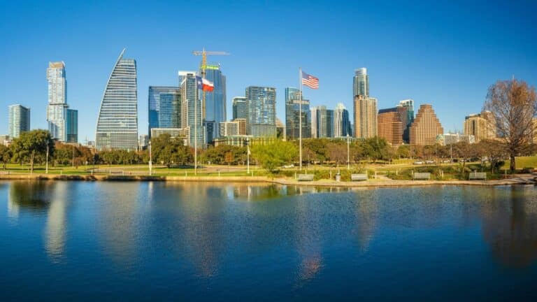 Texas distribuyó US$1100 millones en impuestos locales durante abril: el mayor incremento interanual en lo que va del año 6 Texas distribuyó US$1100 millones en impuestos locales durante abril: el mayor incremento interanual en lo que va del año