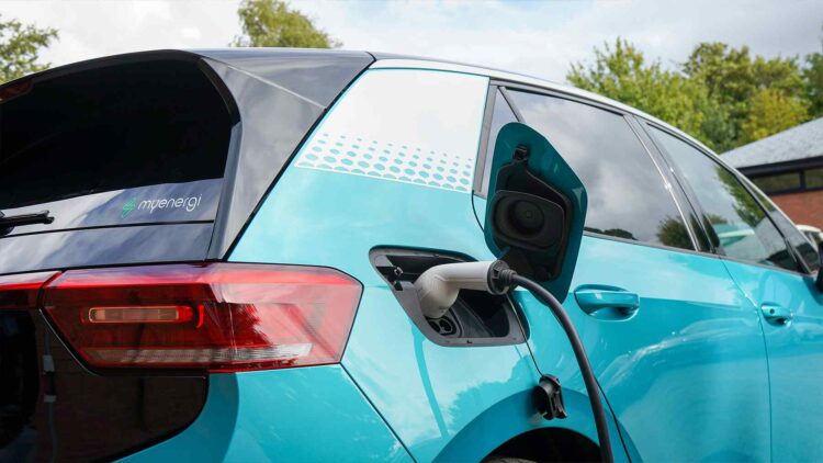 Cómo encontrar incentivos para comprar un carro eléctrico o híbrido usado: Guía para aprovechar el programa DriveClean California 1 driveclean california.