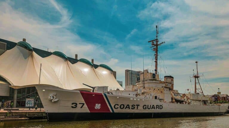El Puerto de Baltimore inicia una inversión de US$1200 millones para convertirse en el tercero más grande de la costa este 9 El Puerto de Baltimore inicia una inversión de US$1200 millones para convertirse en el tercero más grande de la costa este