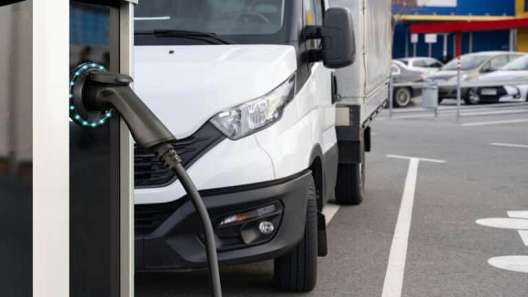 WIPO e IRENA revelan que las baterías eléctricas dominan la carrera de patentes para descarbonizar camiones y autobuses 3 WIPO e IRENA revelan que las baterías eléctricas dominan la carrera de patentes para descarbonizar camiones y autobuses