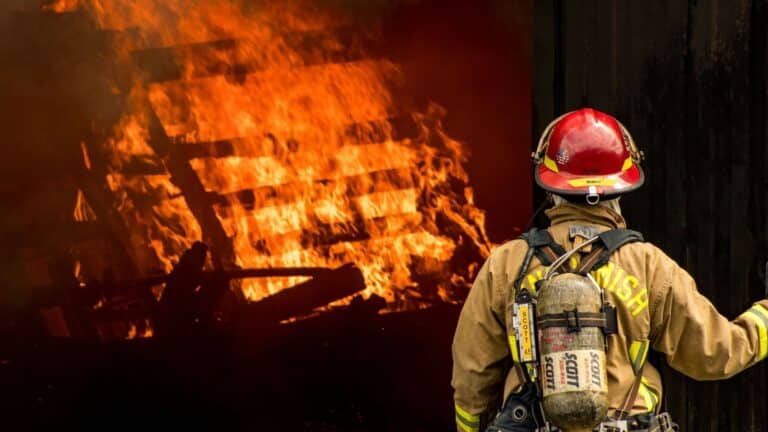En plena temporada de incendios en Texas, La Villa refuerza su cuerpo de bomberos con US$919 000 federales 2 En plena temporada de incendios en Texas, La Villa refuerza su cuerpo de bomberos con US$919 000 federales