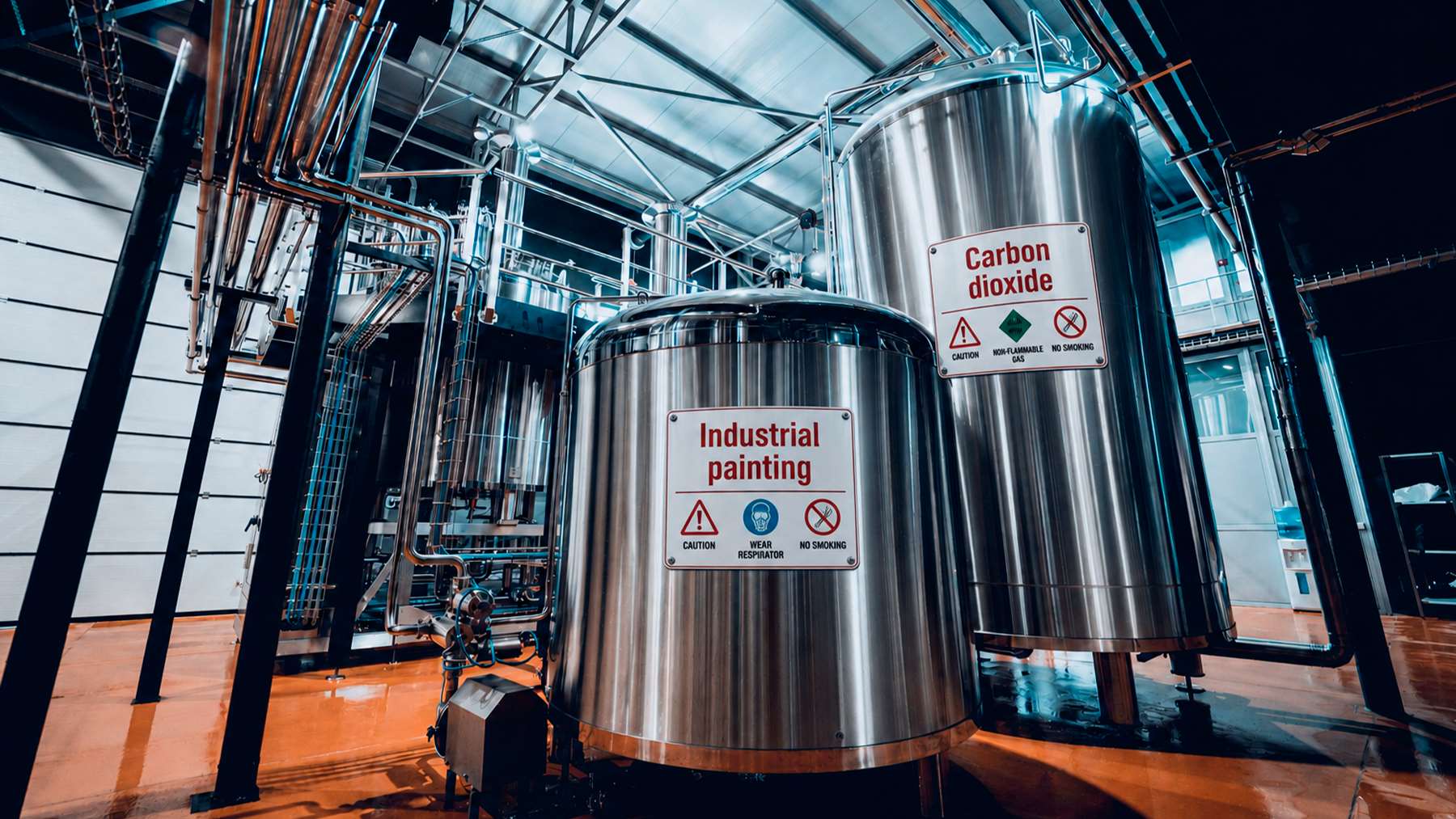 Reducir las emisiones de CO2 nunca iba a ser la solución y capturarlo solo ayudaba un poco: Nuevas refinerías podrían convertirlo en materiales de uso diario y crear una nueva industria