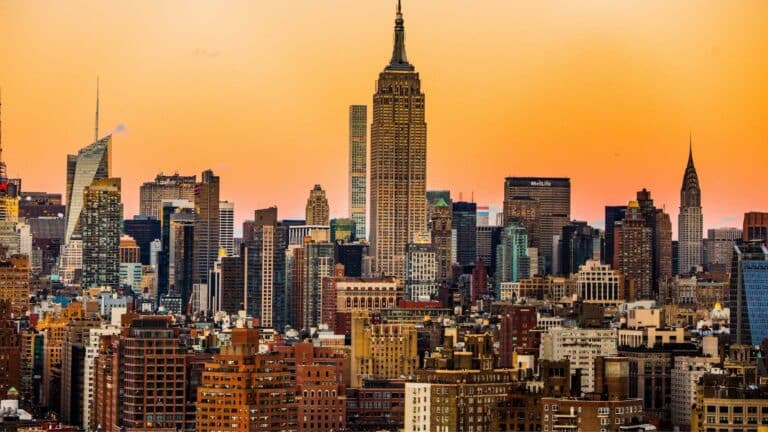 Nueva York activa protocolo de emergencia ante una ola de calor extremo que rozará los 38 °C esta semana 3 Nueva York activa protocolo de emergencia ante una ola de calor extremo que rozará los 38 °C esta semana