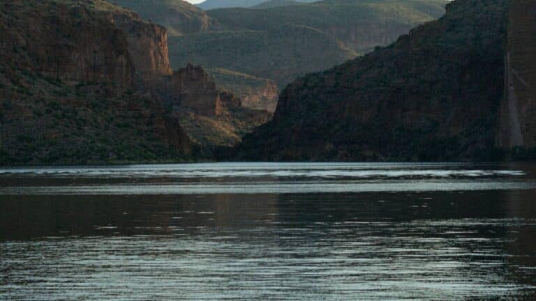 El gobierno de Trump exige recortes de agua del 20 % a Arizona, California y Nevada 2 El gobierno de Trump exige recortes de agua del 20 % a Arizona, California y Nevada