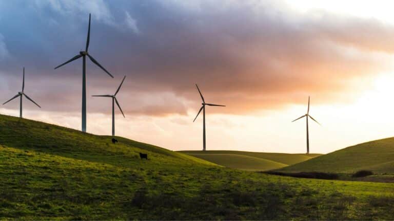 IRENA señala que la energía renovable debe pasar del 32 % al 78 % de la electricidad global 1 IRENA señala que la energía renovable debe pasar del 32 % al 78 % de la electricidad global