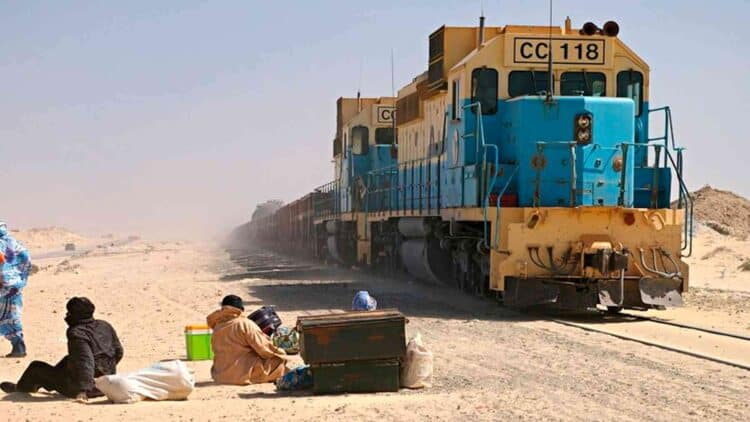 Hace más de dos décadas, BHP creó un monstruo de acero de 99 732 toneladas y 682 vagones para demostrar el poder de la ingeniería ferroviaria: Sigue sin ser superado 1 tren-BHP