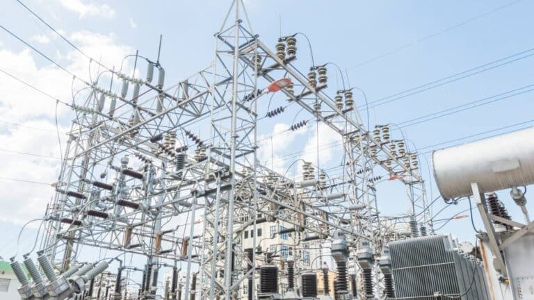 Missouri destina US$3 millones para modernizar la red eléctrica y prevenir cortes de suministro