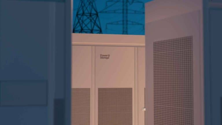 Ashley Moody copatrocina el proyecto que busca que los centros de datos paguen sus mejoras eléctricas