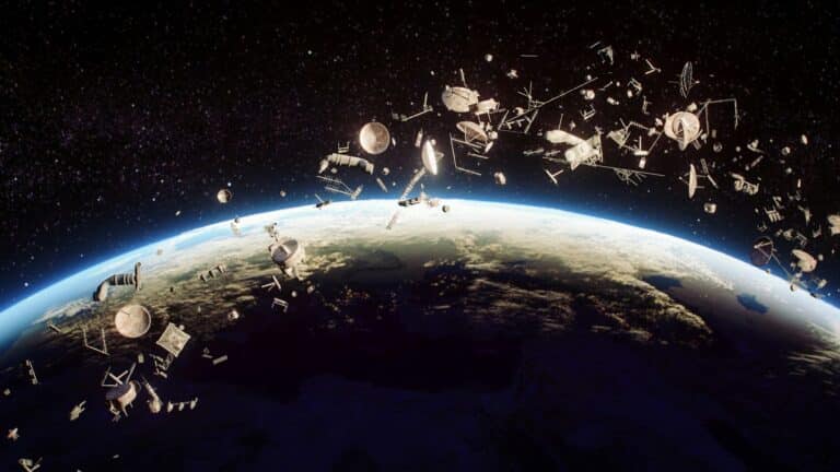 La FAO destaca el potencial del uso de madera biodegradable en la fabricación de satélites para reducir la chatarra espacial que orbita la Tierra 2 La FAO destaca el potencial del uso de madera biodegradable en la fabricación de satélites para reducir la chatarra espacial que orbita la Tierra
