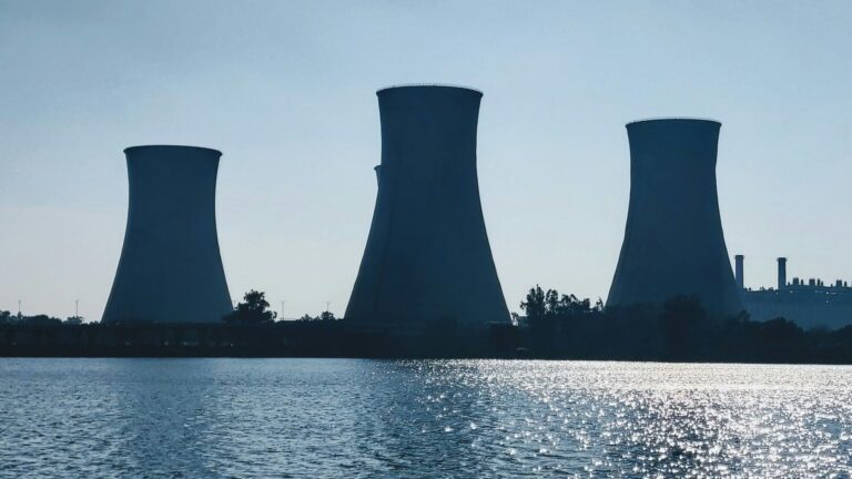 El DOE busca reforzar la capacidad energética de Maryland, Illinois y Pensilvania con inversiones en proyectos nucleares 2 El DOE busca reforzar la capacidad energética de Maryland, Illinois y Pensilvania con inversiones en proyectos nucleares