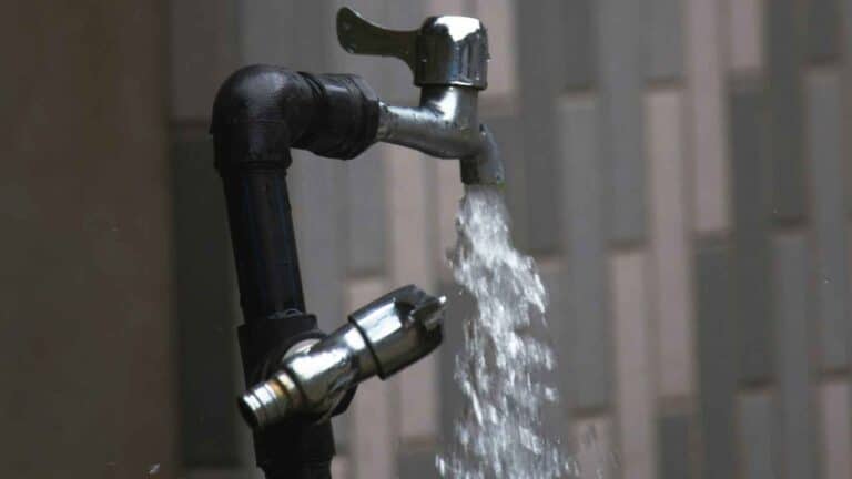 California suma US$172,5 millones en autorizaciones para agua potable, saneamiento y control de inundaciones 2 California suma US$172,5 millones en autorizaciones para agua potable, saneamiento y control de inundaciones