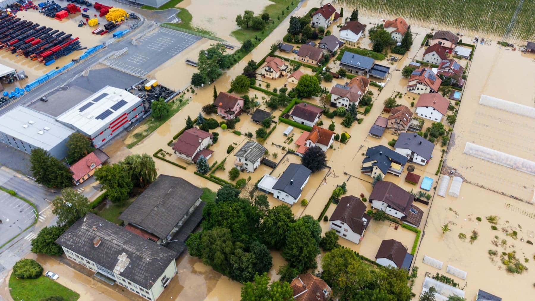 La FEMA destina US$400 millones para reforzar la resiliencia de las comunidades ante las inundaciones