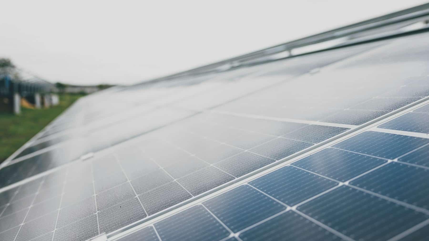 El EDF revela que la red eléctrica de Texas funcionó con mayoría de energías limpias durante el 94 % de los días del verano