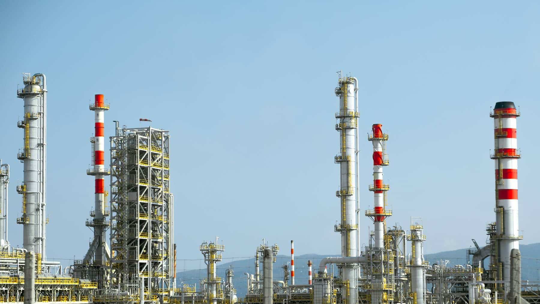 Tras años de emisiones ilegales de una refinería, Benicia recibió US$40 millones para modernizar escuelas, electrificar instalaciones públicas y expandir la energía limpia 2 refinería
