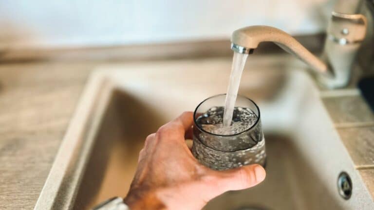 El Grupo Banco Mundial lanza iniciativa para mejorar el acceso al agua en países en desarrollo 2 El Grupo Banco Mundial lanza iniciativa para mejorar el acceso al agua en países en desarrollo