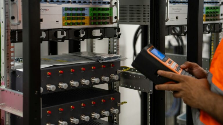 Ember señala que solo el 3 % de la capacidad de los centros de datos podrá flexibilizar su consumo eléctrico en 2030 2 Ember señala que solo el 3 % de la capacidad de los centros de datos podrá flexibilizar su consumo eléctrico en 2030
